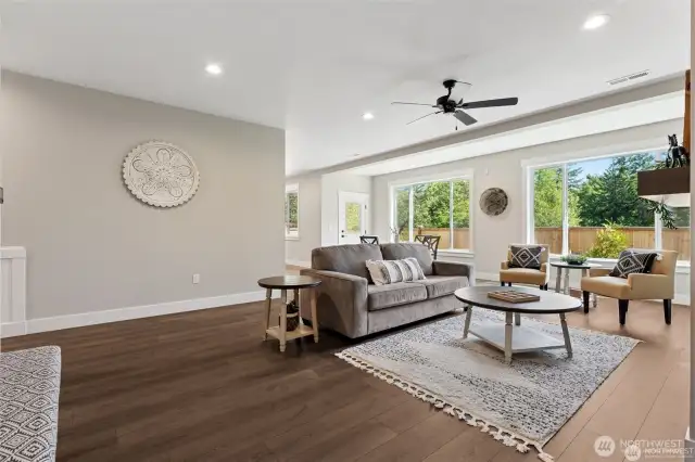 PHOTOS OF SAME FLOOR PLAN BUT MAY CONTAIN UPGRADES AND ARE FOR DISPLAY PURPOSES
