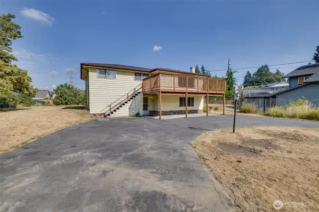 Home has 2342 s/f