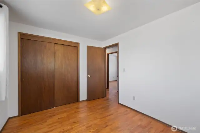 Bedroom 2 (Main)