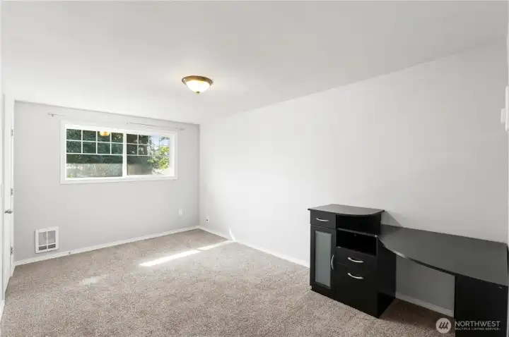 Bedroom uptairs