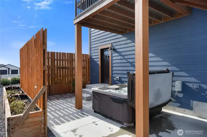 Hot tub off primary bedroom
