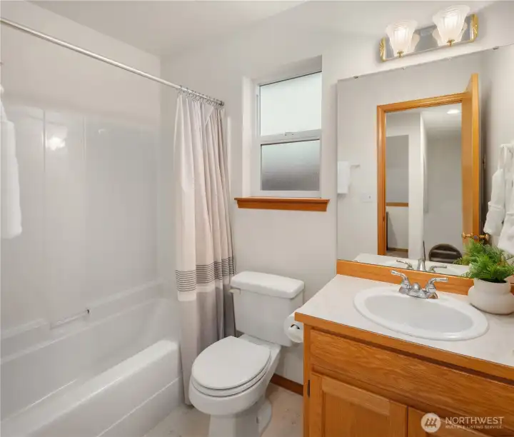 Full bath located on 2nd level.