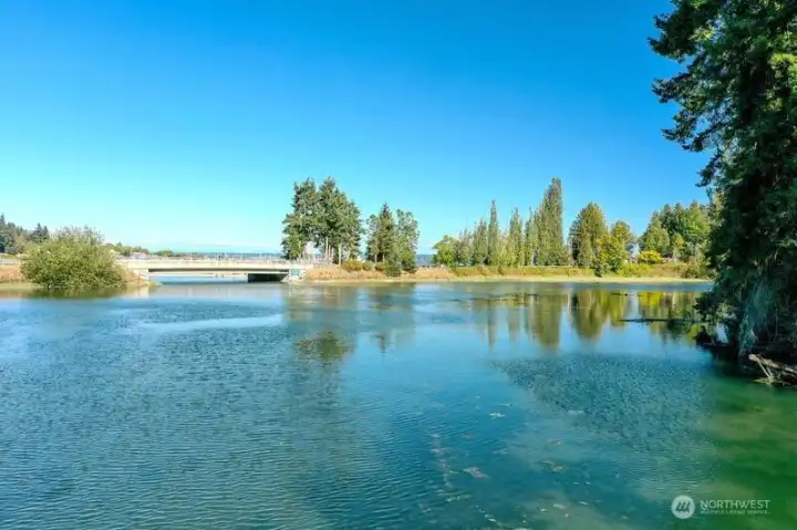 Just a few steps leads you down to the Peninsula and dock.