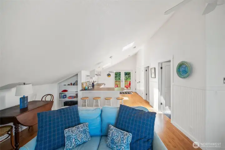 So cute and comfy...how will you use this space? Guests? Short term rental?