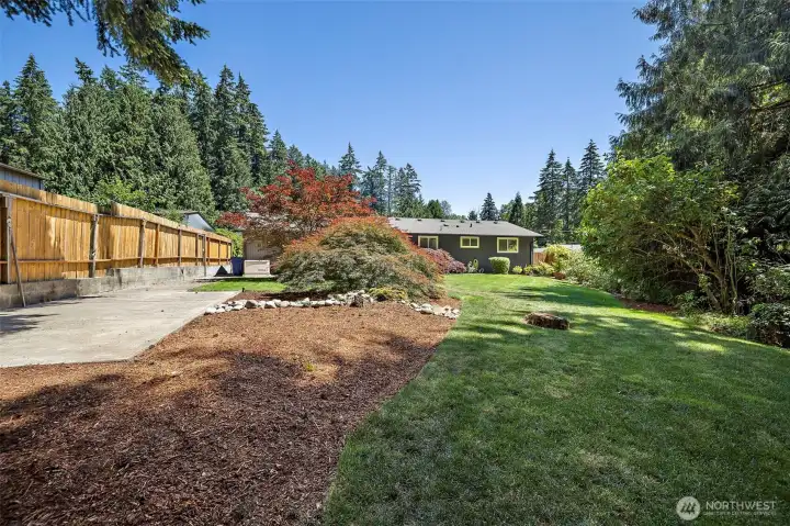 There is room for you to create in this space, whether its adding more landscaping, bigger shed, play area, or your artist studio!