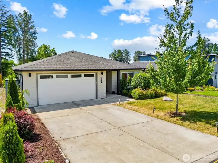 Welcome to 2773 Sandwood Lane!