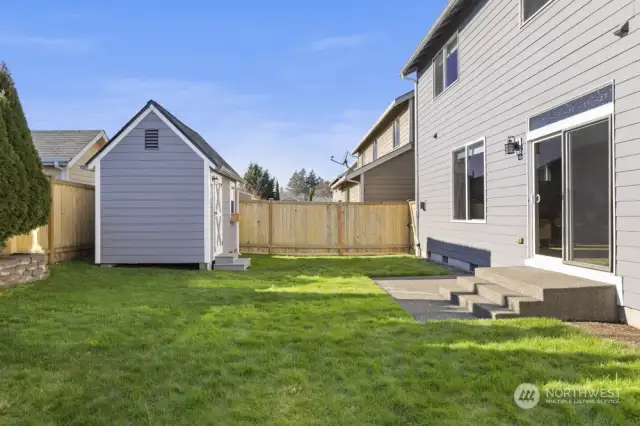 Backyard w/ storage shed