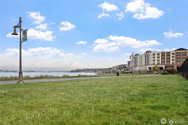 Point Ruston community