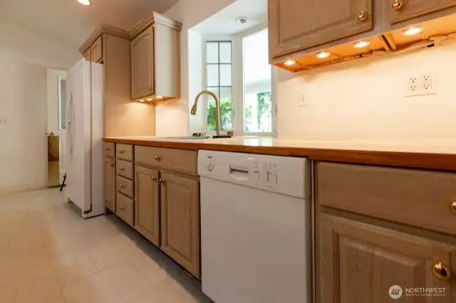 Kitchen. New sink and fixtures just installed.