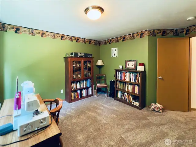 Third bedroom, large closet, wall to wall carpet
