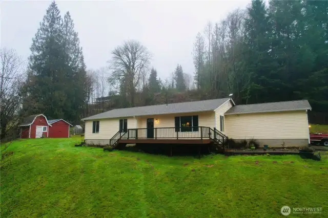 2037 Delameter Rd, home with acreage, 3 bedrooms, 2 bathrooms, outbuilding  for chickens and other small farm animals