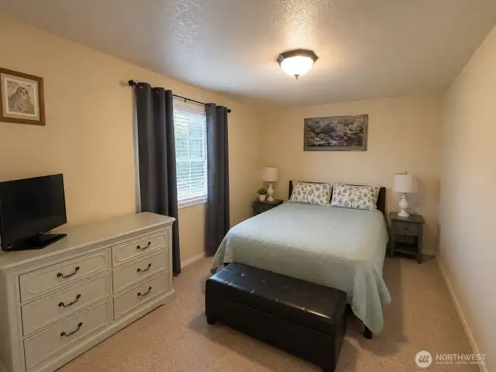 2nd bedroom 2nd bedroom
