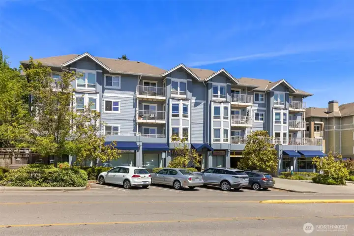 Conveniently located across from shopping, restaurants and everyday conveniences. Conveniently located across from shopping, restaurants and everyday conveniences.