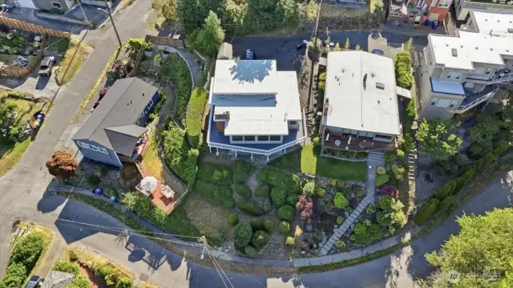 Overhead view of this neat and tidy property.