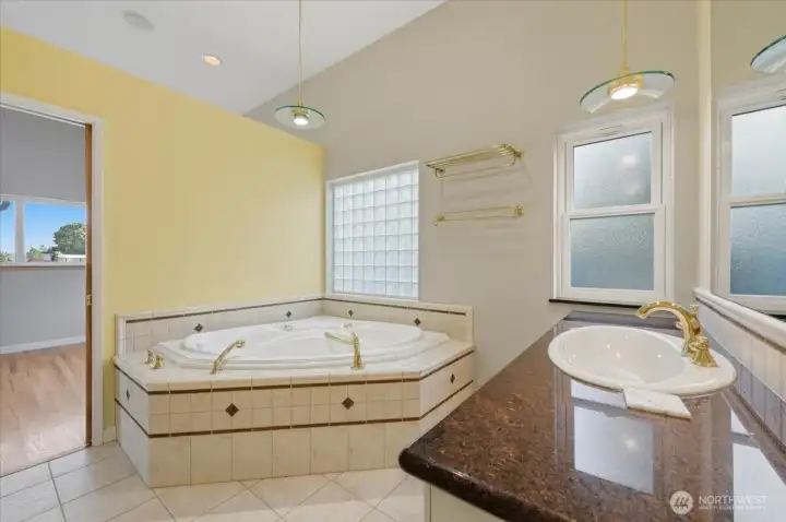 Relax and unwind after a long day in the jet tub.
