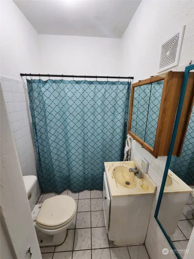 Full bathroom