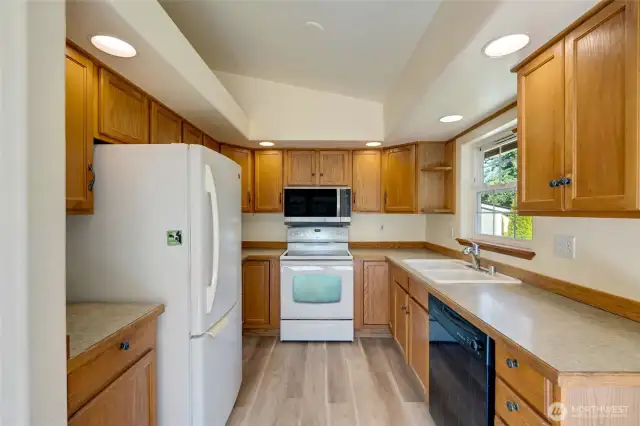 Kitchen w/ ample cabinet space...