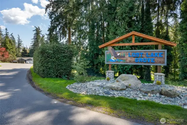 Conveniently located in Lost Lake community!
