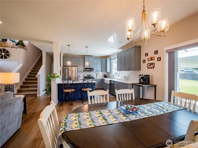 LAST ONE OF THE DINING/KITCHEN AREA