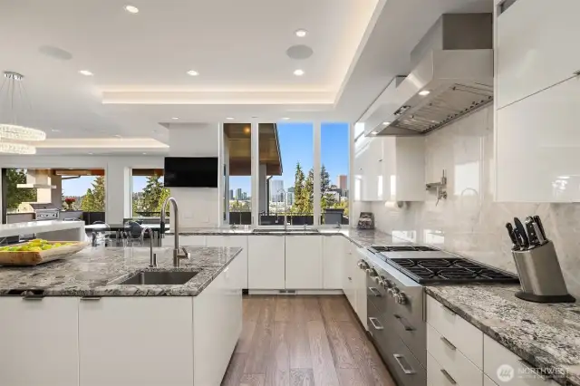 Enjoy cooking just a little bit more with these stunning views.