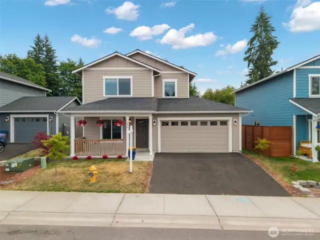 Beautiful 4-bedroom, 2-bath home in Port Orchard offers comfort and convenience in a friendly neighborhood setting.