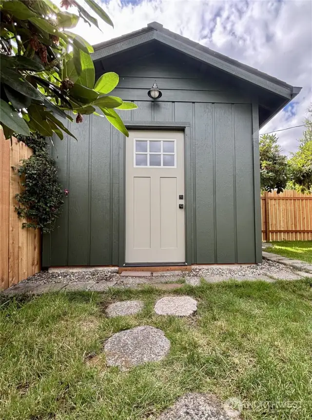 Shed