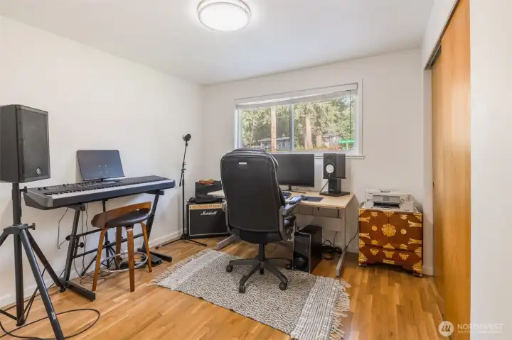 Second bedroom