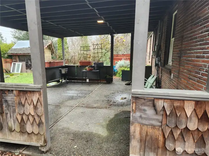 Huge Covered Patio