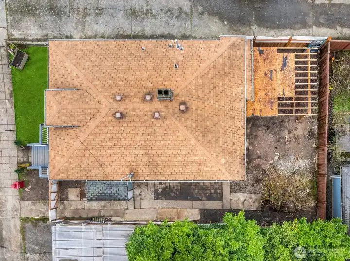 Off-street parking possible with simple modifications to the fence at the back or side of home.