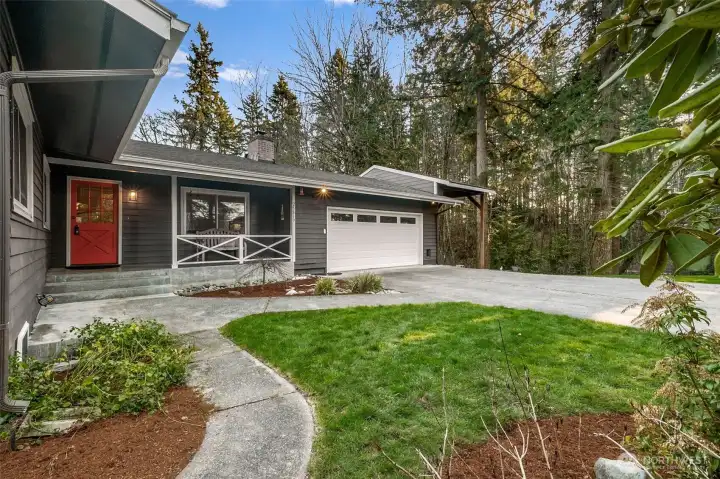 Thanks to the 2-car attached garage, we love the large carport, with covered parking for 4 vehicles - or your RV! (with hookups)