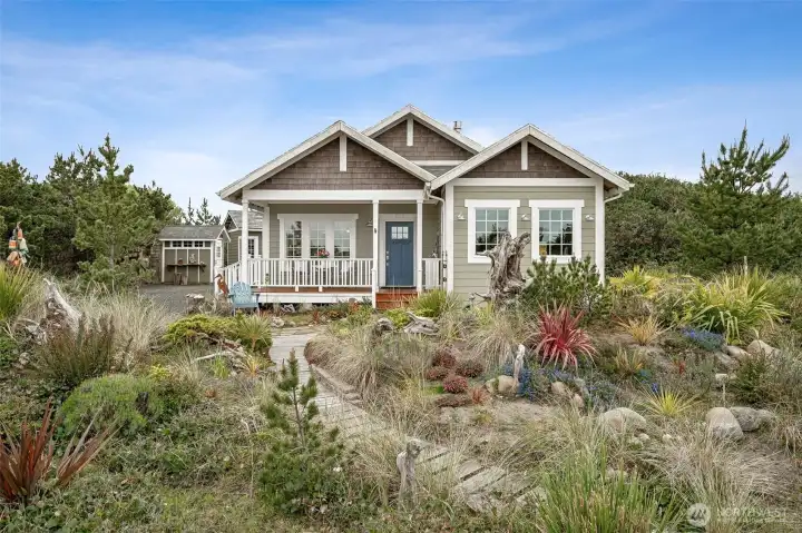 Welcome home to your coastal retreat.
