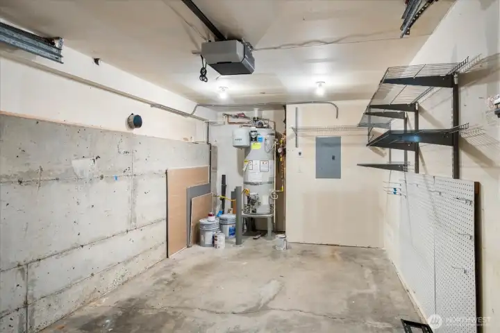 1-car garage