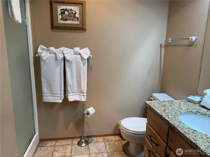 Full Bath off Primary Bedroom