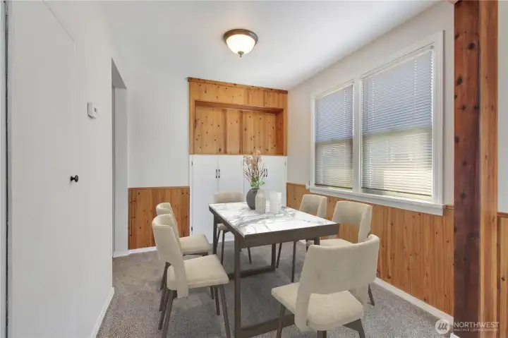Dining room with built-ins is virtually staged