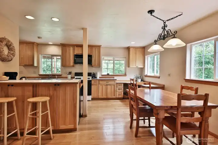 Bright and inviting living spaces designed for comfort. Bright and inviting living spaces designed for comfort.