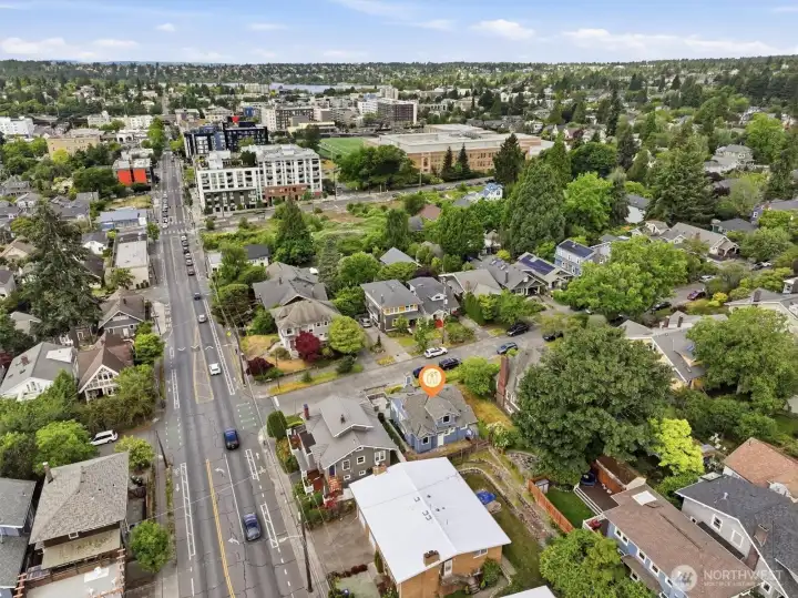 Aerial photo looking west. You can see Green Lake. Remarkable 95 walk score! Walk to light rail, Whole Foods, cafes & more! You are also only minutes to downtown, Amazon, & 502 making life exceptionally convenient. To top it off, the home is located in #1 sought after school cluster! Aerial photo looking west. You can see Green Lake. Remarkable 95 walk score! Walk to light rail, Whole Foods, cafes & more! You are also only minutes to downtown, Amazon, & 502 making life exceptionally convenient. To top it off, the home is located in #1 sought after school cluster!