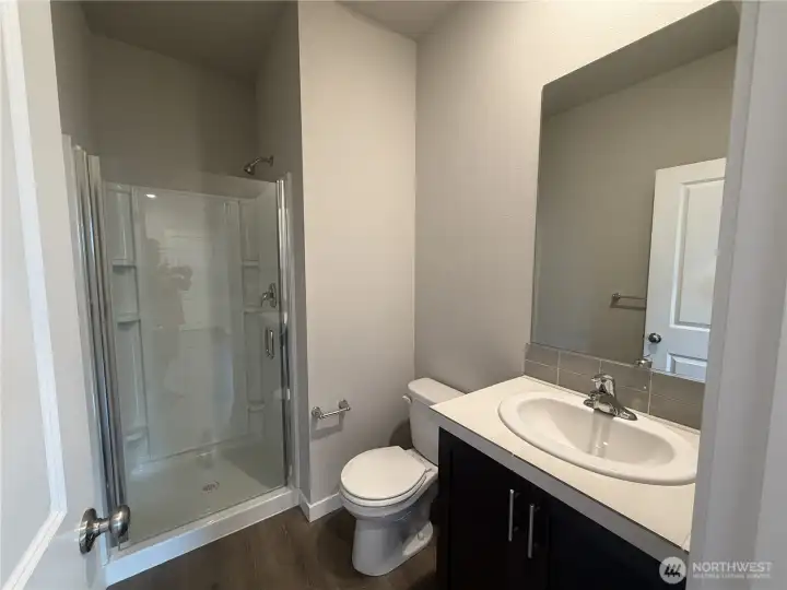 Main floor bath room