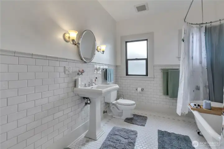 Main Bath with gorgeous claw foot tub