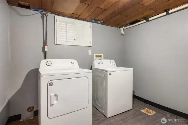 Lower level laundry room