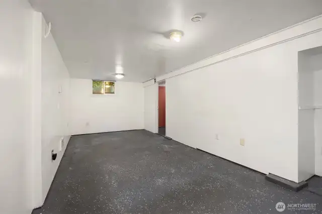 Lower level Bedroom