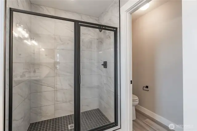 primary walk in shower