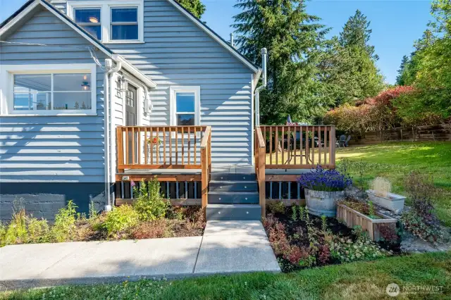 Back entrance and yard.