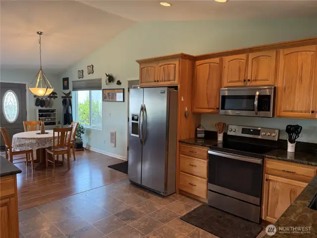 Flooring is laminating tile for easy maintenance.