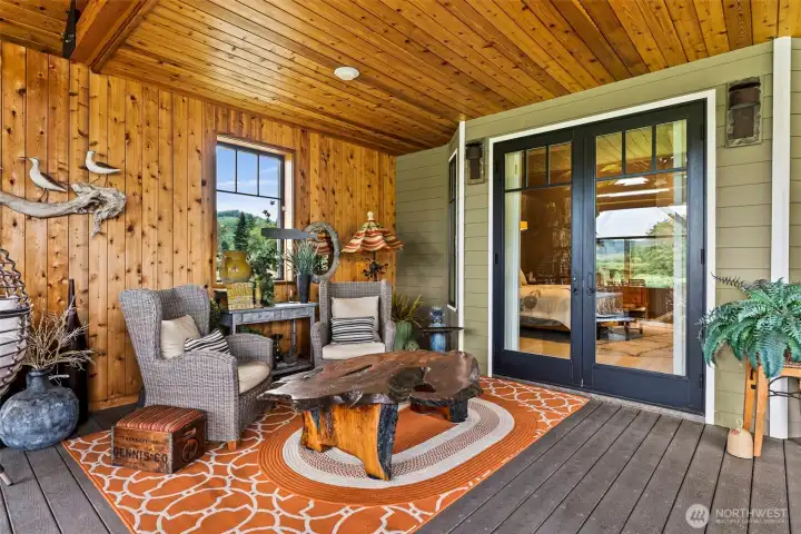 Enclosed Deck