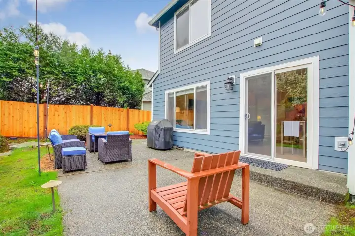 large patio great for spring and summer outdoor entertaining