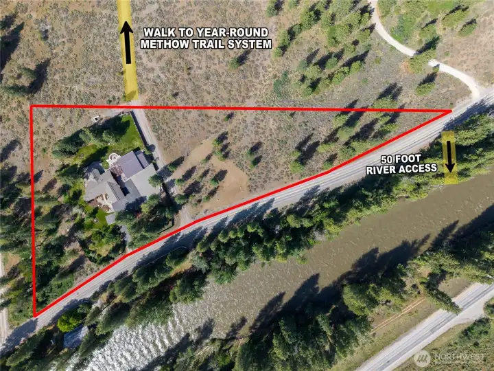 Walk to year round Methow Trail and private Methow River access from your home. Walk to year round Methow Trail and private Methow River access from your home.