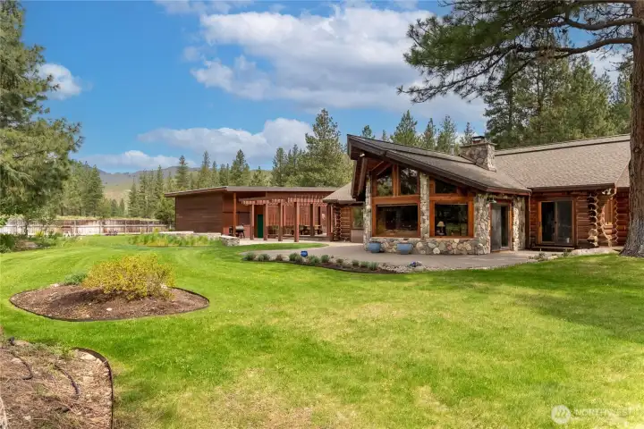 Home is sited SW, away from Wolf Creek Rd. The landscaping near the home establishes a park like private setting. Home is sited SW, away from Wolf Creek Rd. The landscaping near the home establishes a park like private setting.
