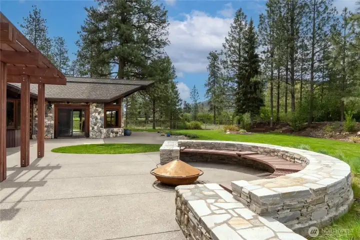 Custom patio and outdoor fireplace added in 2020. Custom patio and outdoor fireplace added in 2020.