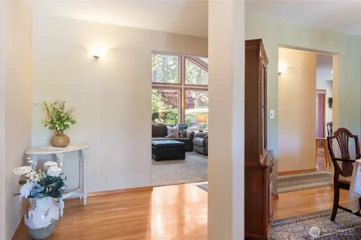 Entry way greets you with room. Entry way greets you with room.
