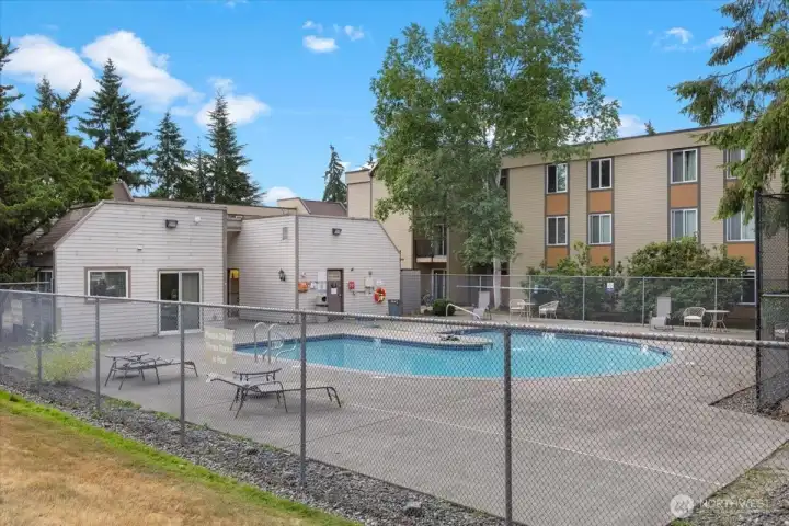 Plenty of space to lounge or take a refreshing dip in the pool. Plenty of space to lounge or take a refreshing dip in the pool.